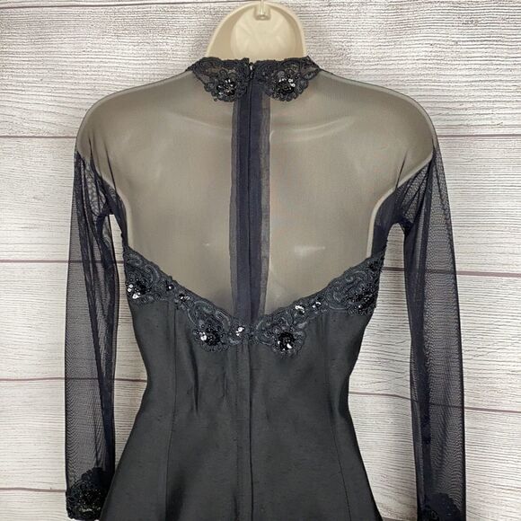 Strickly Swift Black Mesh Back Sleeves Beaded Mini Dress Fit & Flare S - Picture 9 of 12